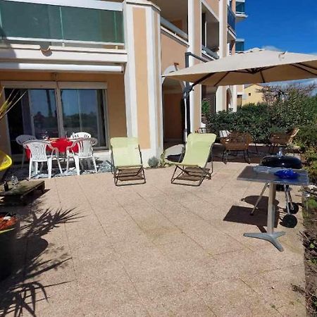 Cosy Appartement Les Pieds Dans Le Sable Le Barcarès Kültér fotó
